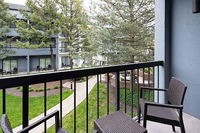 Courtyard by Marriott Chicago Wood Dale