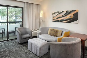 Courtyard by Marriott Chicago Wood Dale