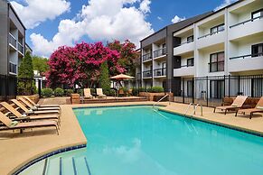 Courtyard Charlotte Arrowood