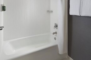 Courtyard Charlotte Arrowood