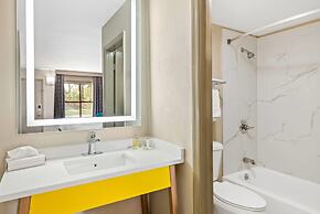 Days Inn by Wyndham Petersburg/South Fort Lee