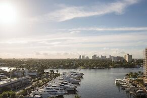 Courtyard by Marriott Fort Lauderdale Beach