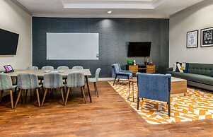 Sonesta Charlotte Lower South End