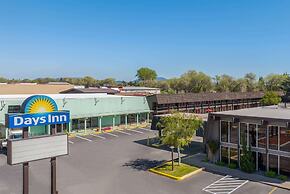 Days Inn by Wyndham Klamath Falls