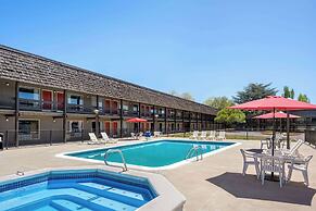 Days Inn by Wyndham Klamath Falls