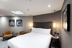 DoubleTree by Hilton London Victoria