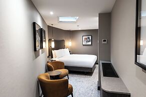DoubleTree by Hilton London Victoria