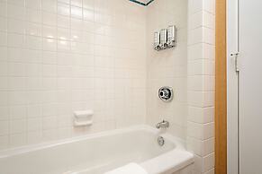 Executive Hotel Vancouver Airport