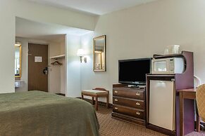 Rodeway Inn Brookville