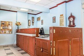 Rodeway Inn Brookville