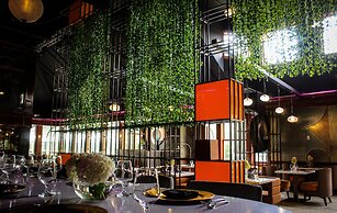 Chateau Merrimack Resort & Spa