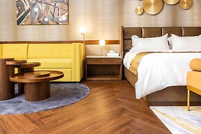 Chateau Merrimack Resort & Spa