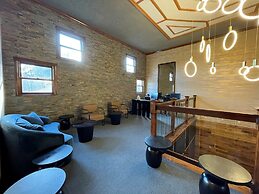 Chateau Merrimack Resort & Spa