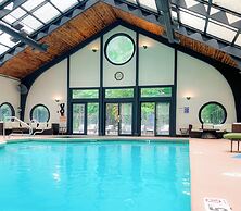 Chateau Merrimack Resort & Spa
