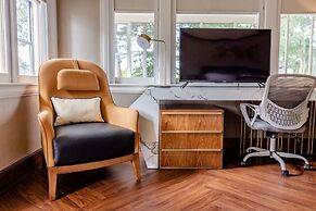 Chateau Merrimack Resort & Spa