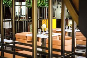 Chateau Merrimack Resort & Spa
