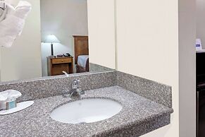 Travelodge by Wyndham Pasadena Central