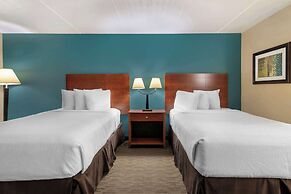 Best Western Plus Plattsburgh