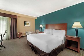 Best Western Plus Plattsburgh