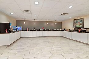 Best Western Plus Plattsburgh