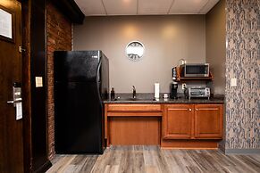 Best Western Plus Plattsburgh