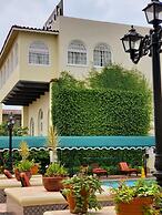La Posada Hotel