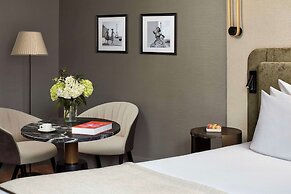 NH Collection Paris Ponthieu Champs-Elysées