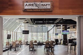 Crowne Plaza Suites MSP Airport - Mall of America by IHG