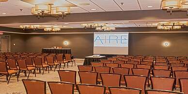 Crowne Plaza Suites MSP Airport - Mall of America by IHG