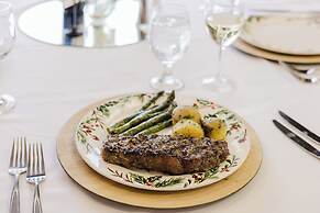 Crowne Plaza Suites MSP Airport - Mall of America by IHG