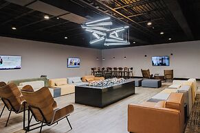 Crowne Plaza Suites MSP Airport - Mall of America by IHG