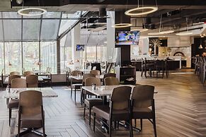 Crowne Plaza Suites MSP Airport - Mall of America by IHG