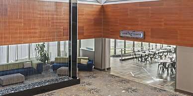 Crowne Plaza Suites MSP Airport - Mall of America by IHG