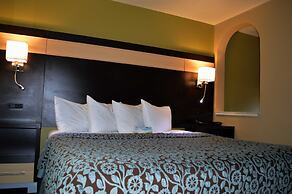 Days Inn by Wyndham Carlsbad