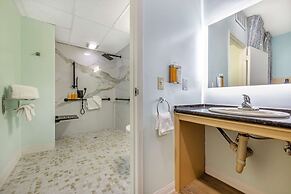 Quality Suites Downtown San Luis Obispo