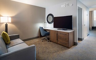 DoubleTree by Hilton Madison East