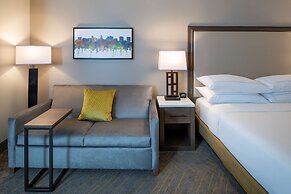 DoubleTree by Hilton Madison East