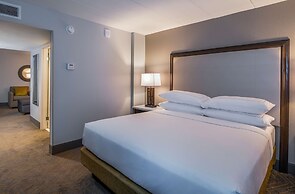 DoubleTree by Hilton Madison East