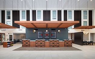 DoubleTree by Hilton Madison East