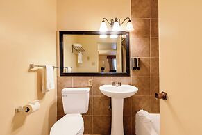 Historic Coronado Motor Hotel by OYO