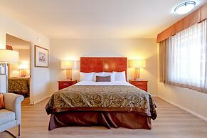 Historic Coronado Motor Hotel by OYO