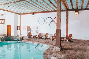 Golden Arrow Lakeside Resort