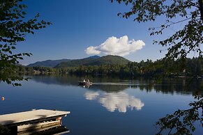 Golden Arrow Lakeside Resort