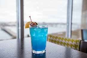 Holiday Inn Charleston Riverview by IHG