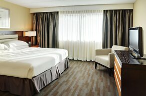 Hilton Winnipeg Airport Suites