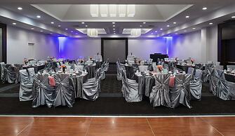 Hilton Winnipeg Airport Suites