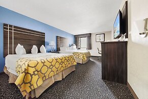 Baymont by Wyndham Muncie Near Ball State University