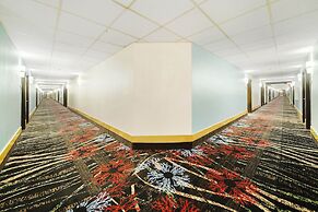 Baymont by Wyndham Muncie Near Ball State University