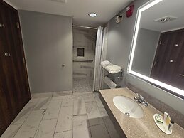 AmericInn by Wyndham Beloit