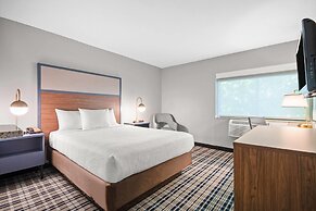 AmericInn by Wyndham Beloit